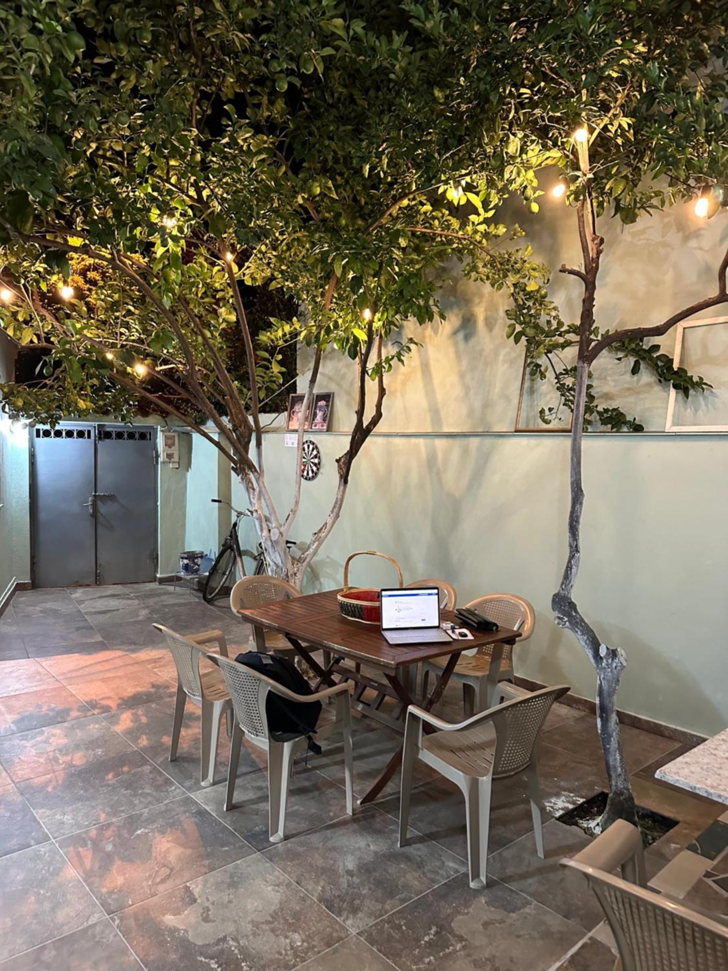 Tirana Lemon Breeze Hostel Eksteriør bilde