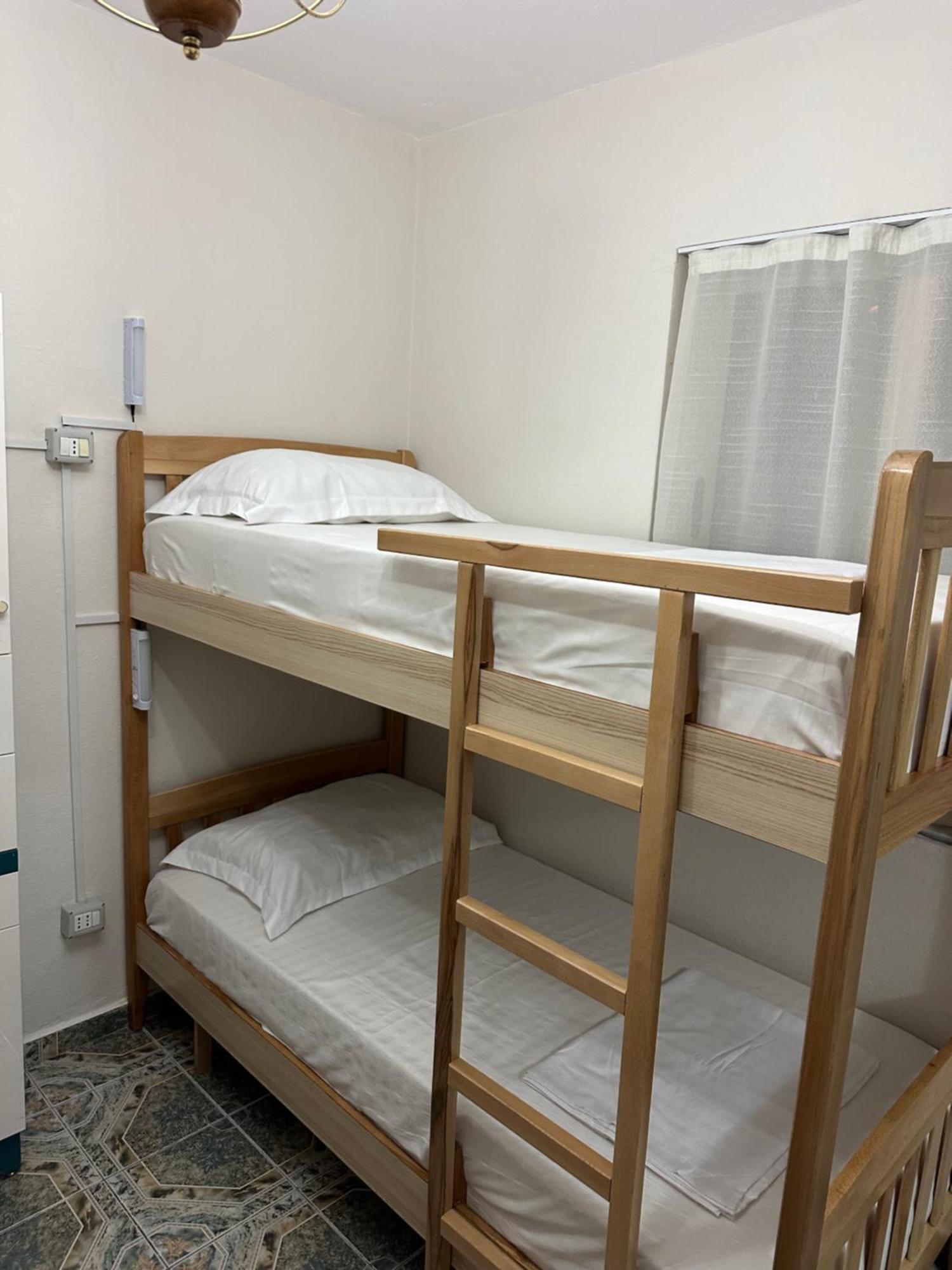 Tirana Lemon Breeze Hostel Eksteriør bilde