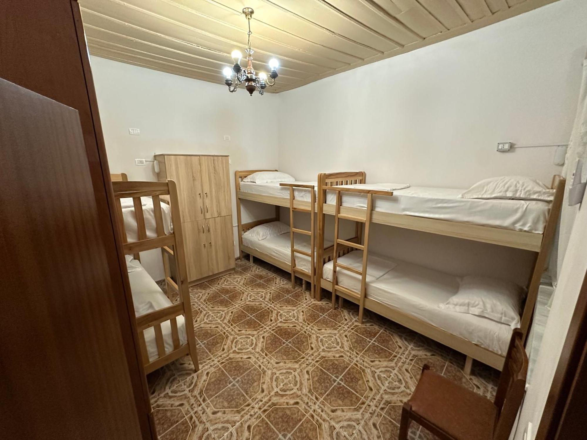 Tirana Lemon Breeze Hostel Eksteriør bilde