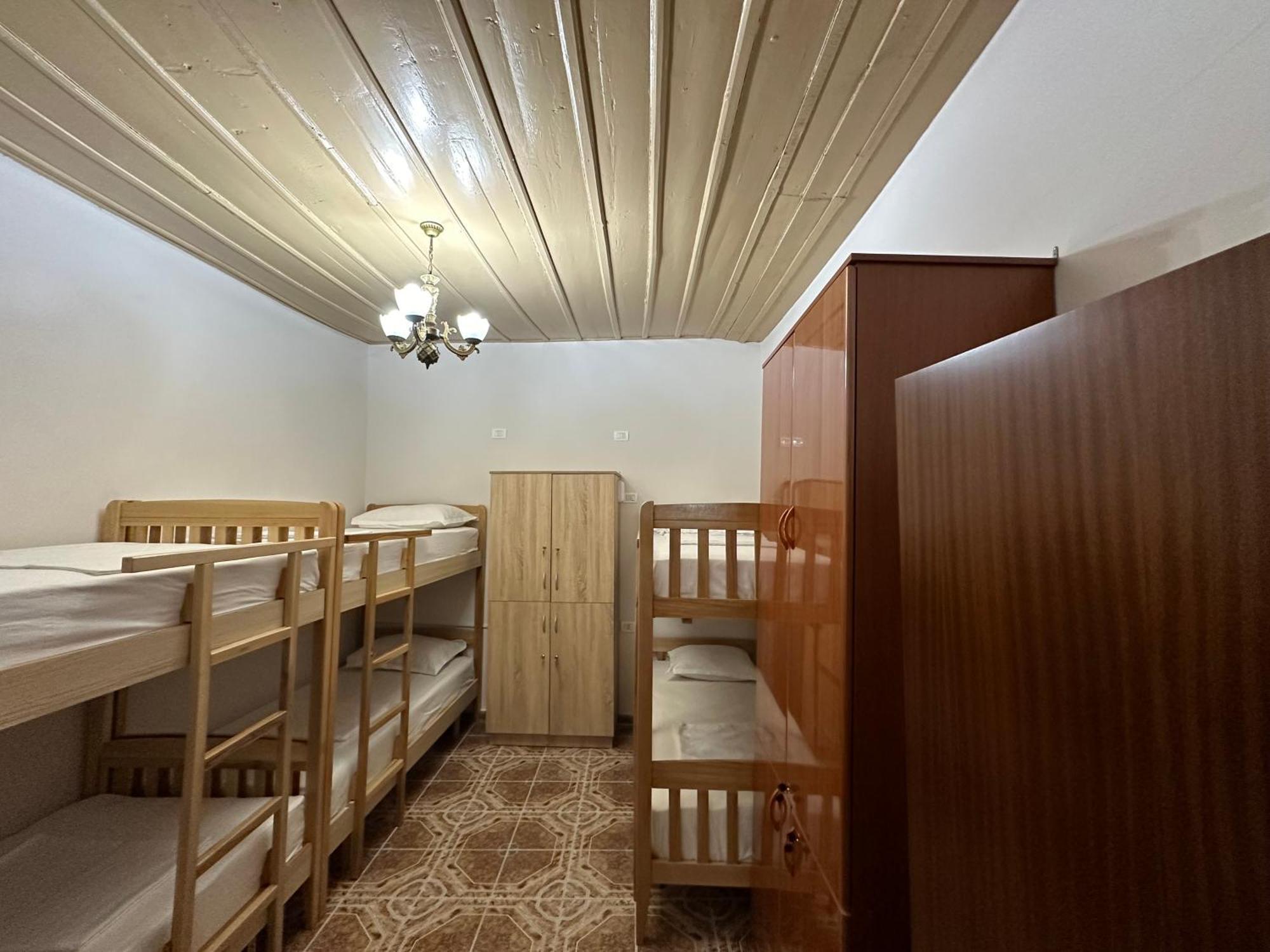 Tirana Lemon Breeze Hostel Eksteriør bilde