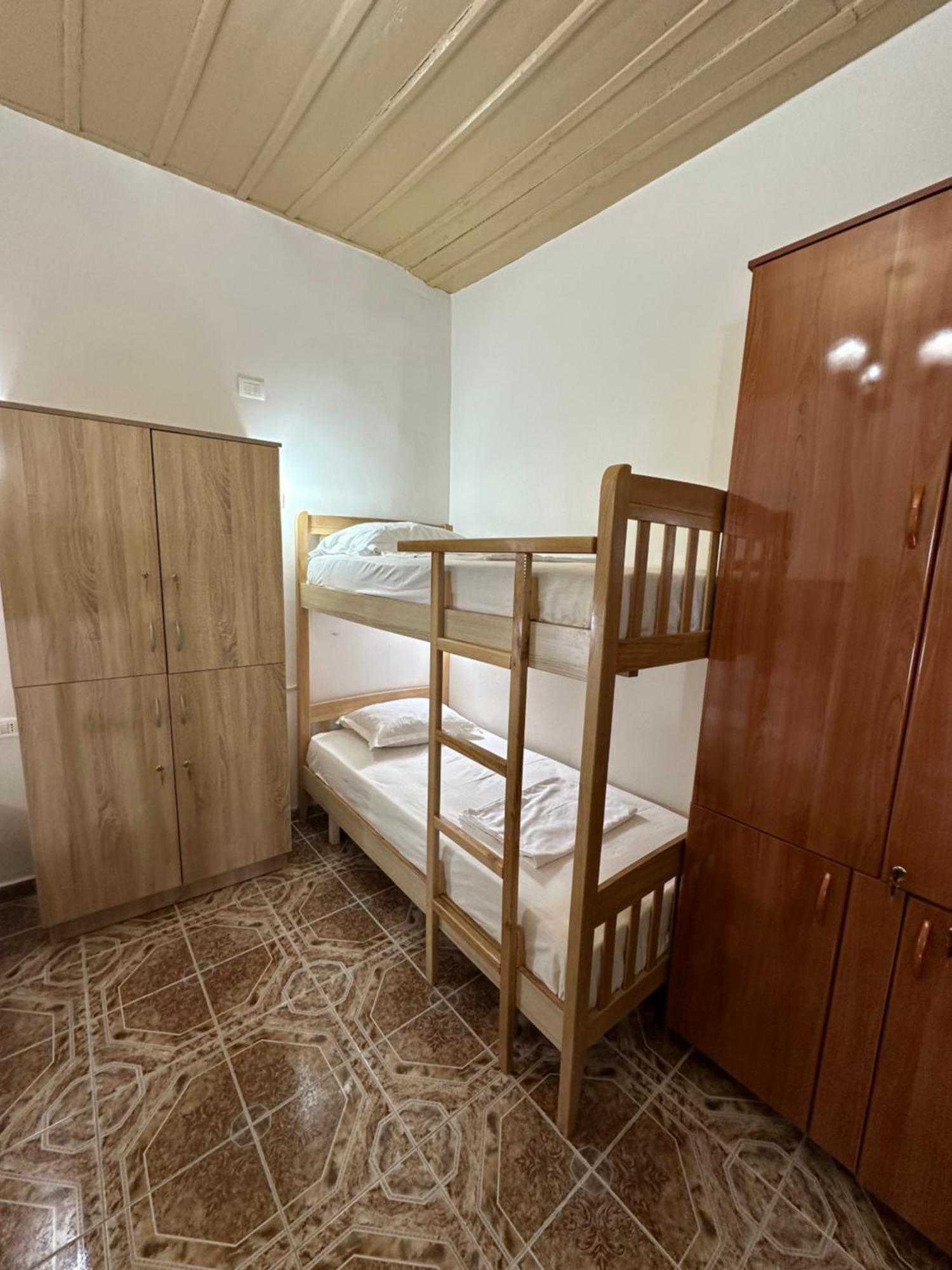 Tirana Lemon Breeze Hostel Eksteriør bilde