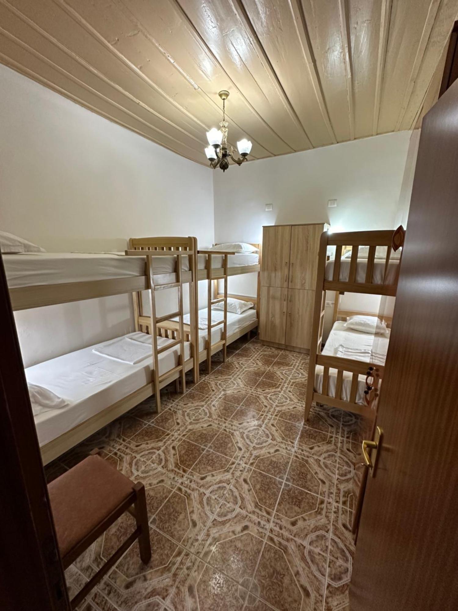 Tirana Lemon Breeze Hostel Eksteriør bilde