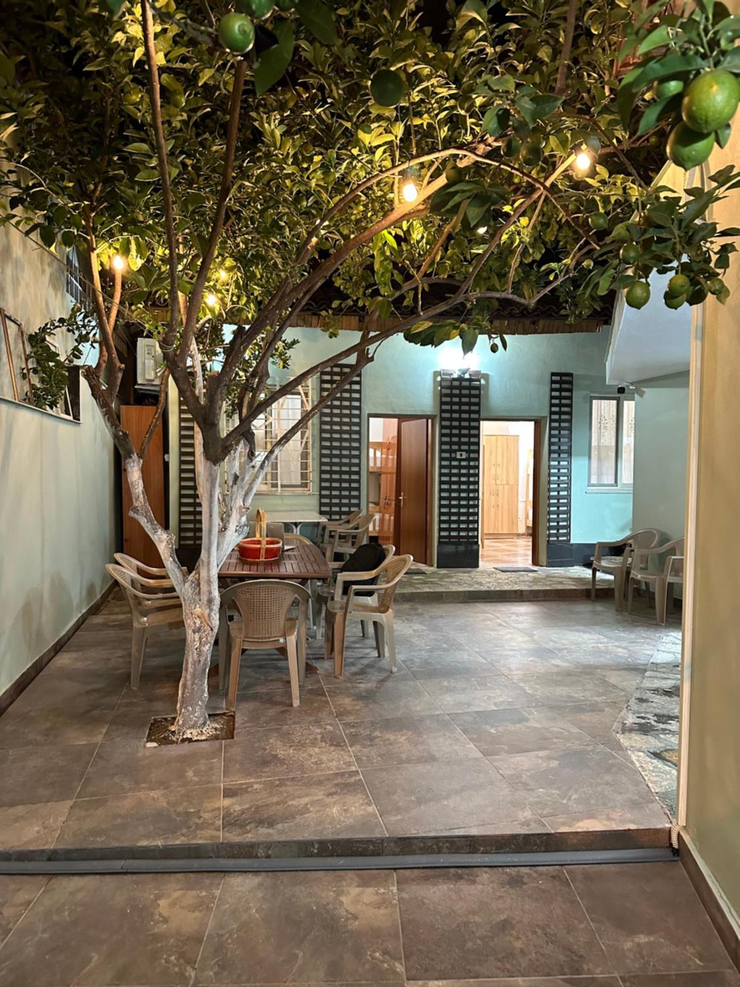 Tirana Lemon Breeze Hostel Eksteriør bilde